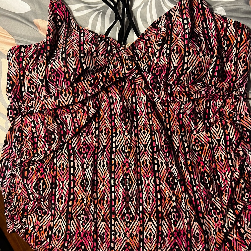 Ava & Viv Plus Size Tankini Top